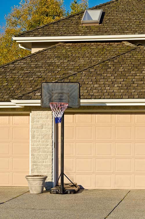 basketball practice places driveway hoop dunking